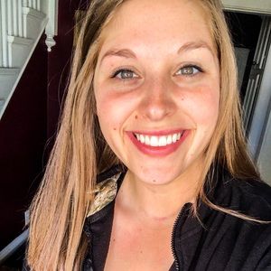 Meet your Posher, Jenna